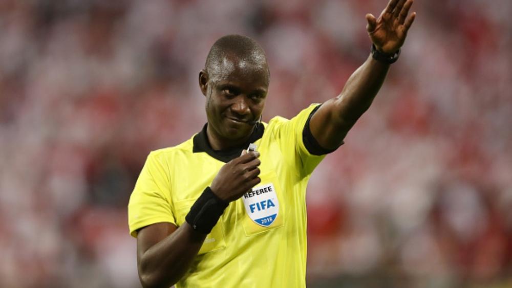 جماهير الأهلي تثور على بكاري جاساما، ومعلق "BeIN" يذكره بمباراة الوداد