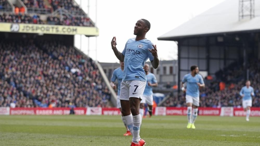 السيتي يصطاد نسور كريستال بالاس ويعود لصدارة البريميرليج