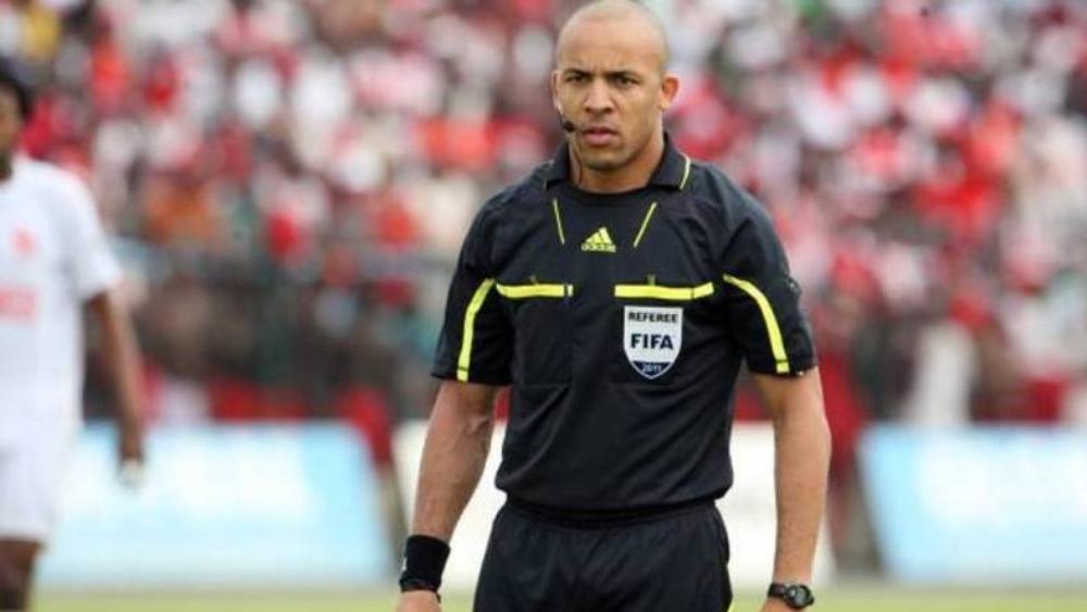 "الكاف" تعين بطل "المجزرة التحكيمية" بين الحسنية و الزمالك حكما لإياب الوداد و سان داونز