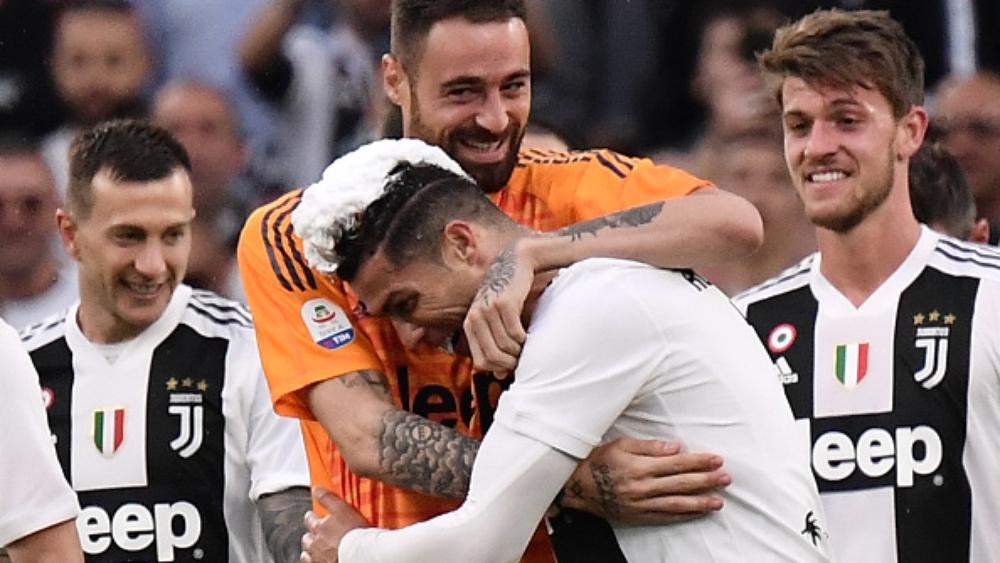 أياكس يفسد احتفالات يوفنتوس باللقب الثامن