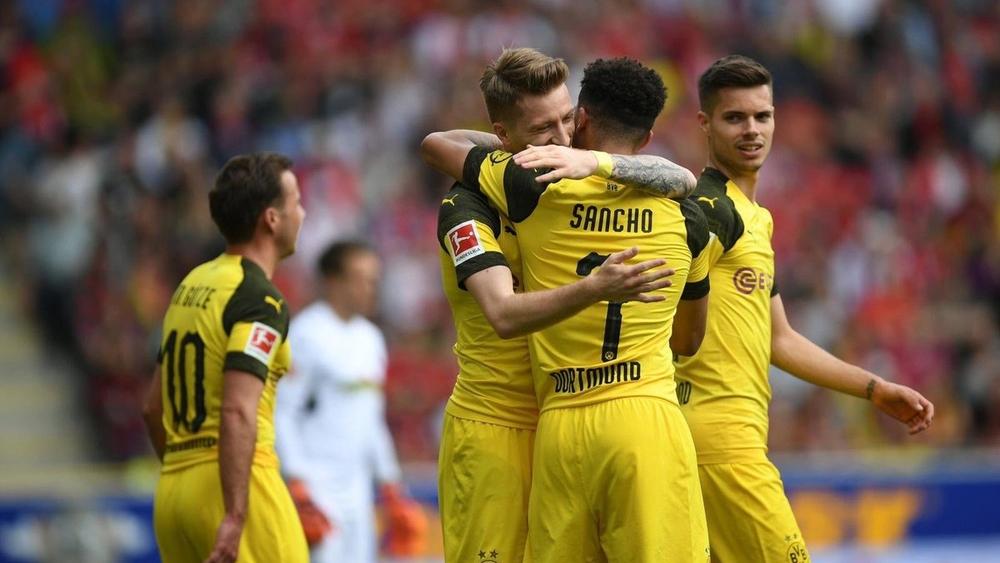 بوروسيا دورتموند يعيد الفارق إلى نثطة مع بايرن ميونيخ