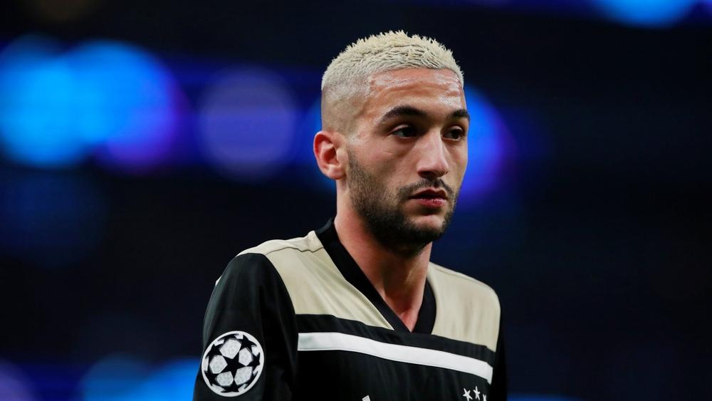 أوفرمارس: "زياش لن يلعب في أي نادٍ .. ولا أستبعد بقاءه"