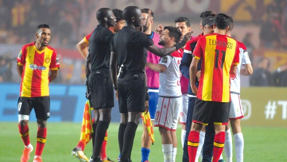 تصريحات لاعبي ومدرب الترجي تُعرِّي "تناقضهم" بشأن "الفار"