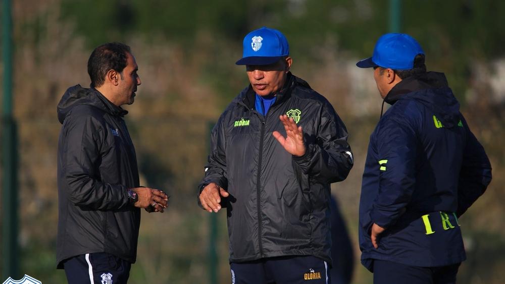 رسميا: إدارة اتحاد طنجة تكشف عن خليفة طاليب في تدريب الفريق