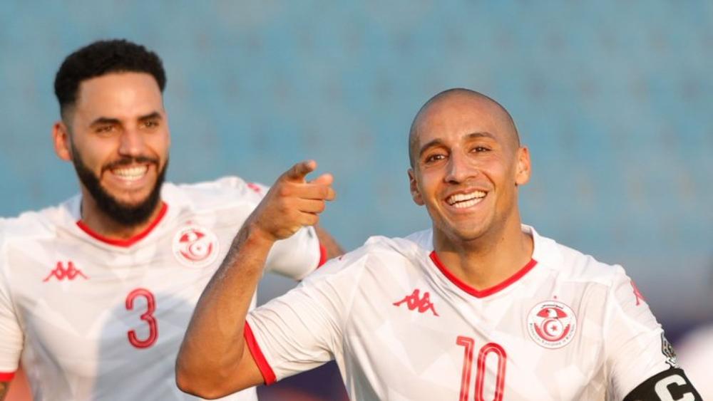 وهبي الخزري يُنقذ تونس من قبضة "النسور"