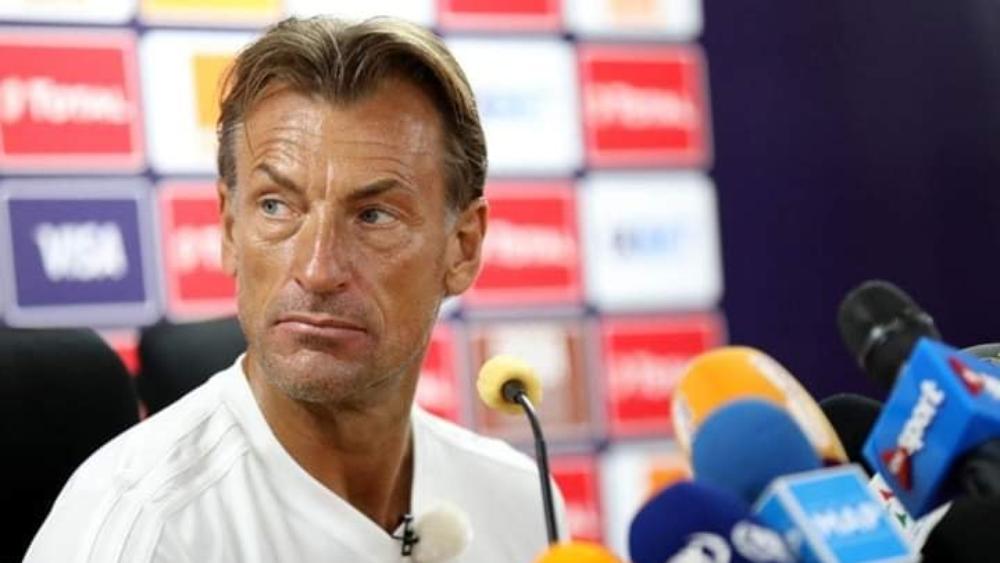 جواب "قاسٍ" و"جريء" من رونار حول إمكانية تدريب منتخب جنوب أفريقيا