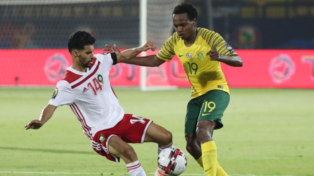 دولي مغربي يهنئ بوصوفة بطريقة خاصة: "نِصف متر .. هنيئا لك أخي"