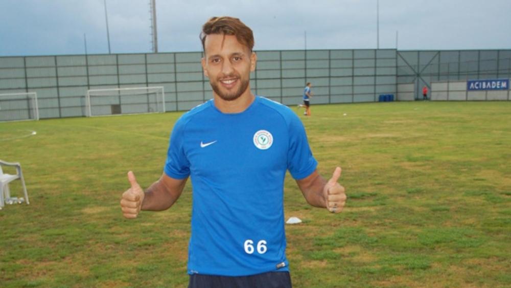 ميركاتو "البطولة"/ خلاف بين عبد الحفيظ ليركي و وكيل أعماله حول الوجهة المقبلة