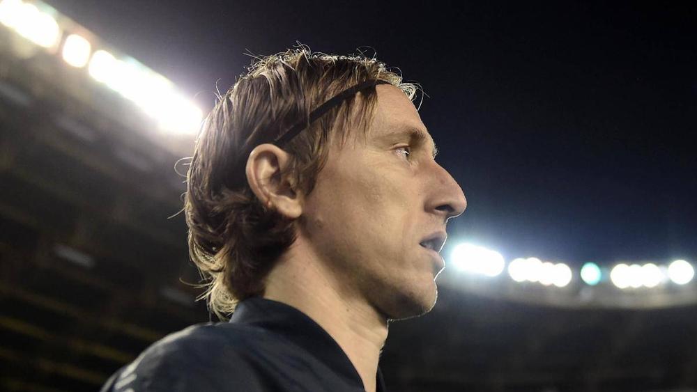 ميلان: "لم نتفاوض مع مودريتش.. شخصيته ستكون مثالية في نمو وتطور لاعبينا الشباب"