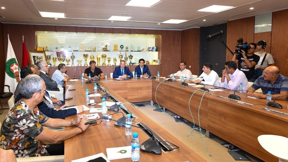 لقجع يشكر رونار على كل ما قدمه للمنتخب و الأخير يؤكد أن تجربته رفقة الأسود ستبقى خالدة في مفكرته