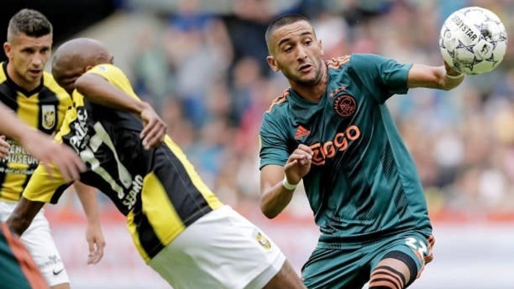 أياكس يتعثر في بداية الدوري الهولندي... وزياش يبدأ الموسم بصناعة الهدف الأول لفريقه