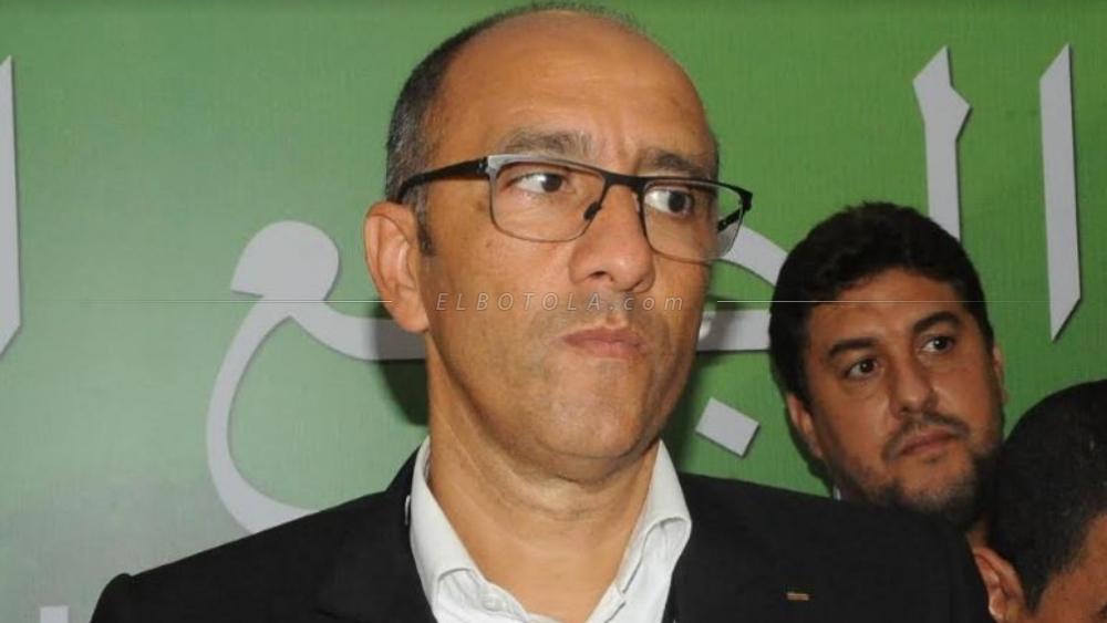 رجاويون: "قرار إدارة الزيات يصيب باقي فروع نادي الرجاء الرياضي بـ"السكتة القلبية!"