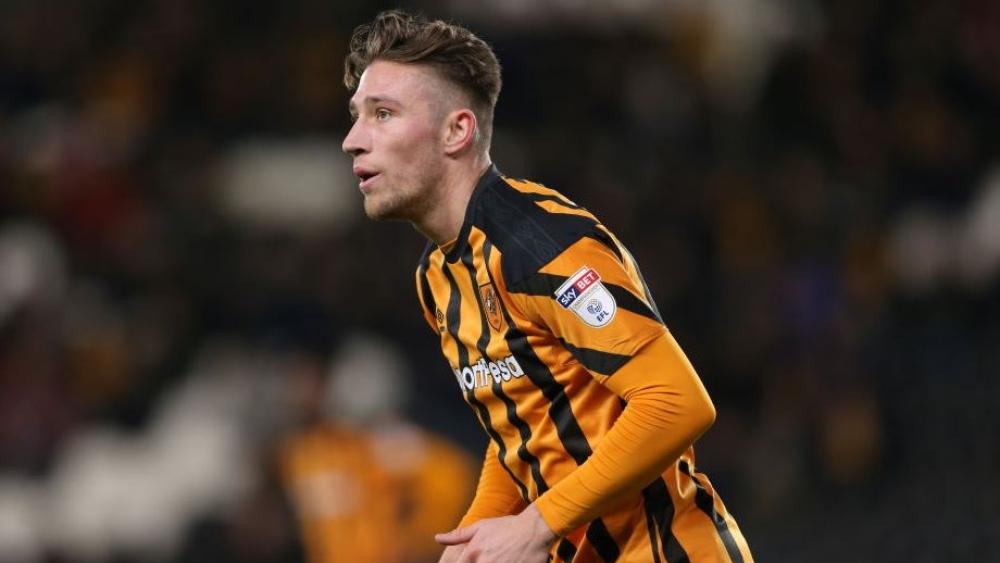 هال سيتي يعلن إصابة لاعبه ماكدونالد بالمرض الخبيث "السرطان"