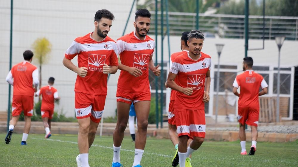 الفتح الرياضي يستأنف تداريبه تحضيراً لملاقاة اتحاد طنجة