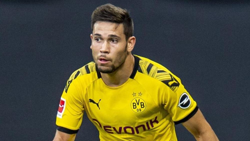 غيريرو يقترب من تجديد عقده مع بوروسيا دورتموند