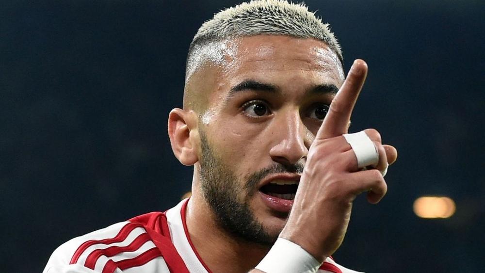 شقيق زياش: "اللاعبون المغاربة يُعاملون بشكل مُختلف داخل هولندا"