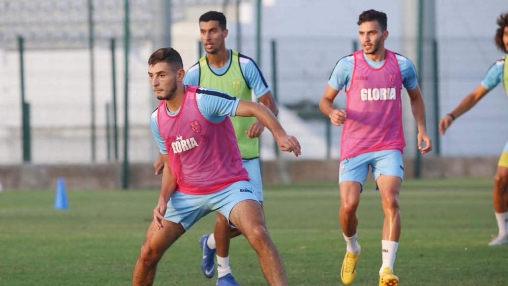 إتحاد طنجة يواصل إستعداداته لمواجهة الدفاع الجديدي..والإنتصار الأول هدف مشترك