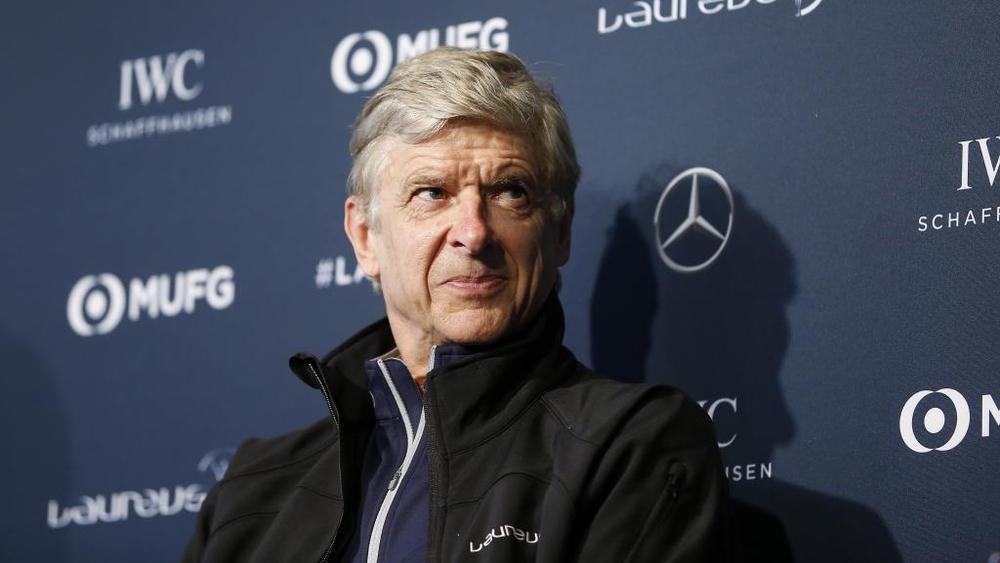 فينغر يتصدر الترشيحات لقيادة نادي ميلان