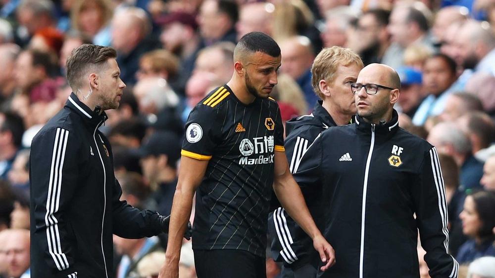 رسمياً: رومان سايس يغيب عن معسكر المنتخب الوطني