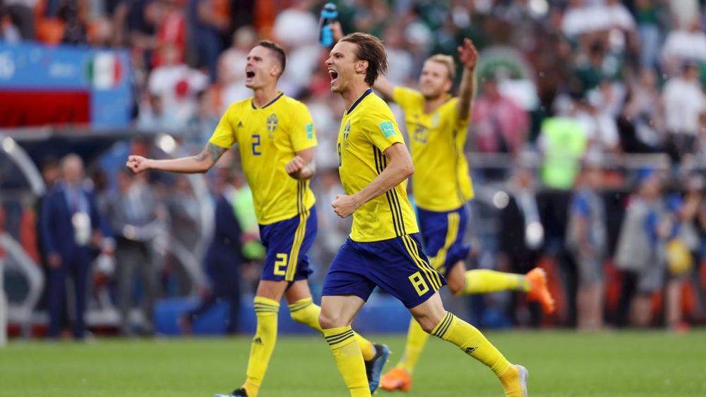 منتخب السويد يسحق مالطة برباعية في تصفيات اليورو