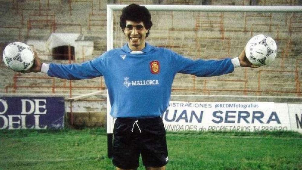 مايوركا يضع صورة بادو الزاكي إلى جانب "أساطير" النادي