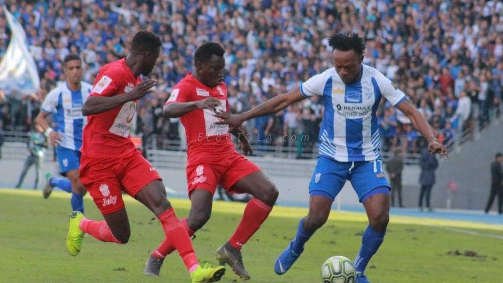 حسنية أكادير يُطيح باتحاد طنجة ويبلغ نصف نهائي "كأس العرش"