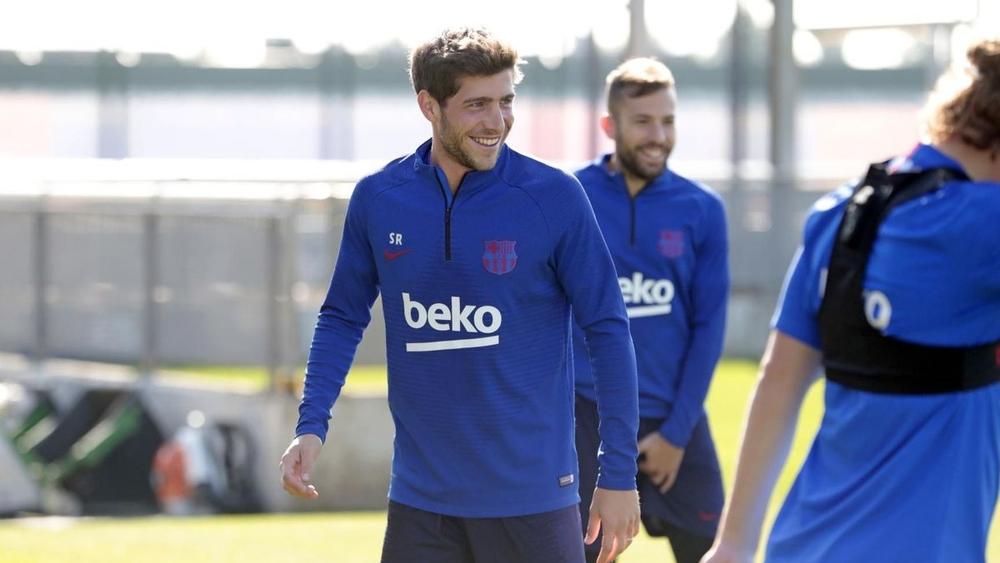 سيرجي روبيرتو يعود للتداريب الجماعية لبرشلونة
