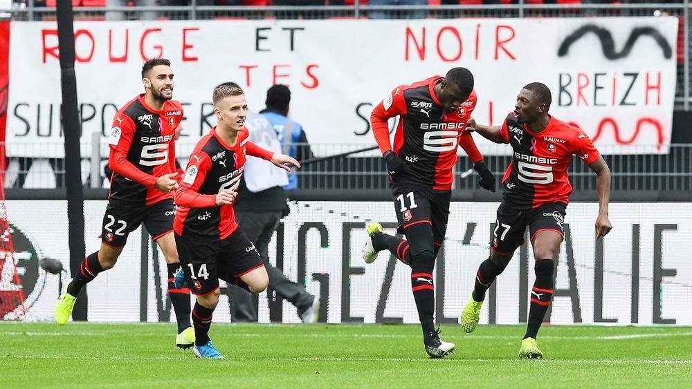 في مباراة مثيرة.. رين يحقق أول فوز منذ شهرين