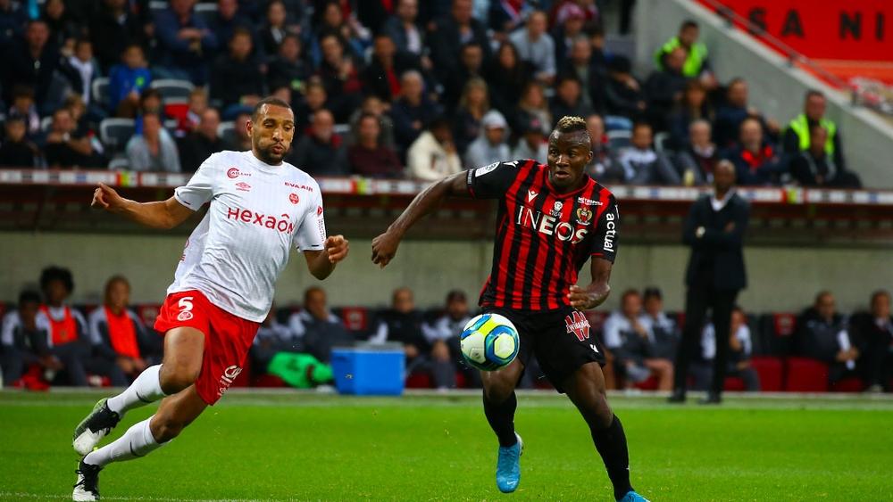 عبد الحميد أول لاعب يخوض 50 مباراة متتالية في "الدوري الفرنسي" منذ 2012