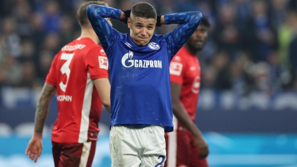 فورتونا دوسلدورف يفرض التعادل على شالكه .. والعارضة تَحْرمُ حارث من التَّهديف