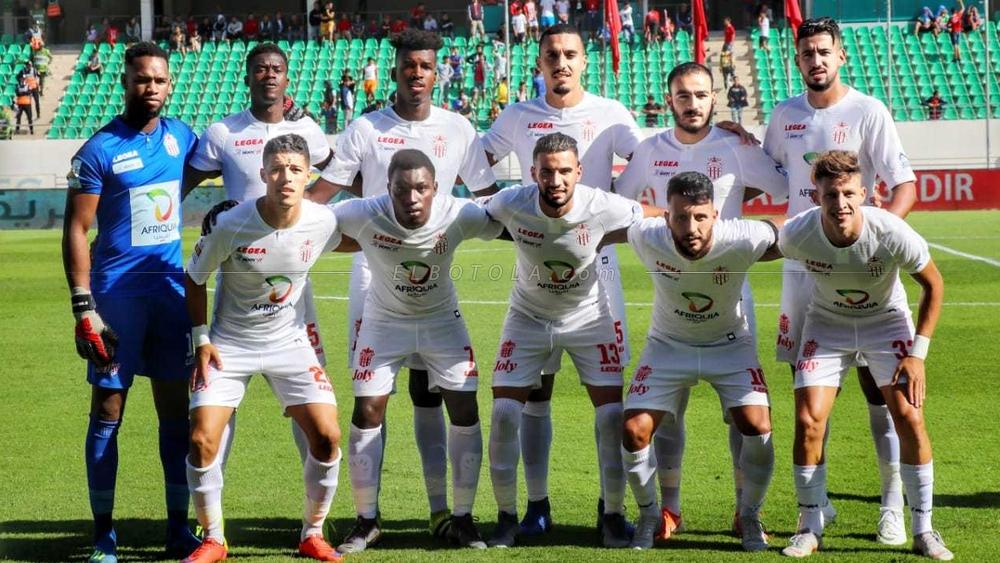 غاموندي يكشف عن التشكيلة الرسمية لحسنية أكادير في مواجة المغرب التطواني