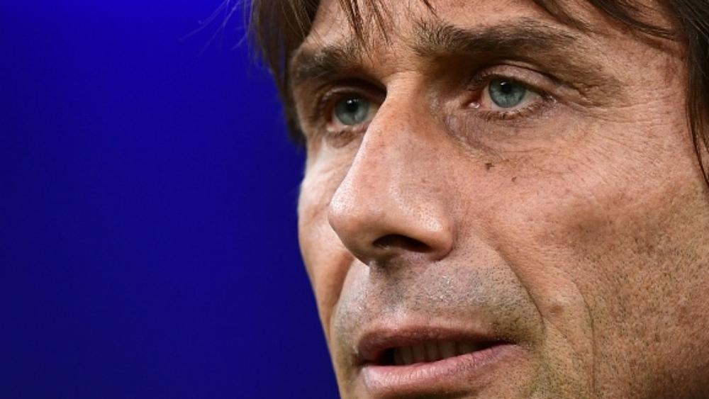 على طريقة أفلام "المافيا" .. كونتي يتلقى تهديدًا بالقتل برصاصة في خطاب