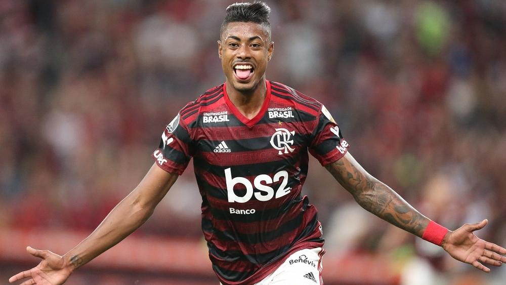 لاعب فلامينغو: "لعبت في البيرنابيو وشعرت بقوة ريال مدريد"