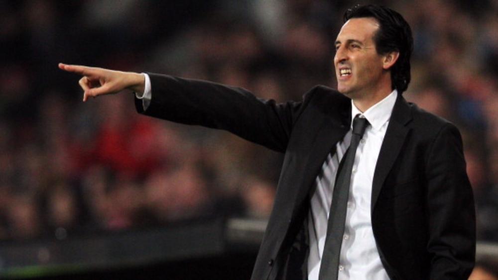 الصحف الإنجليزية تطرح اسمين لخلافة إيمري