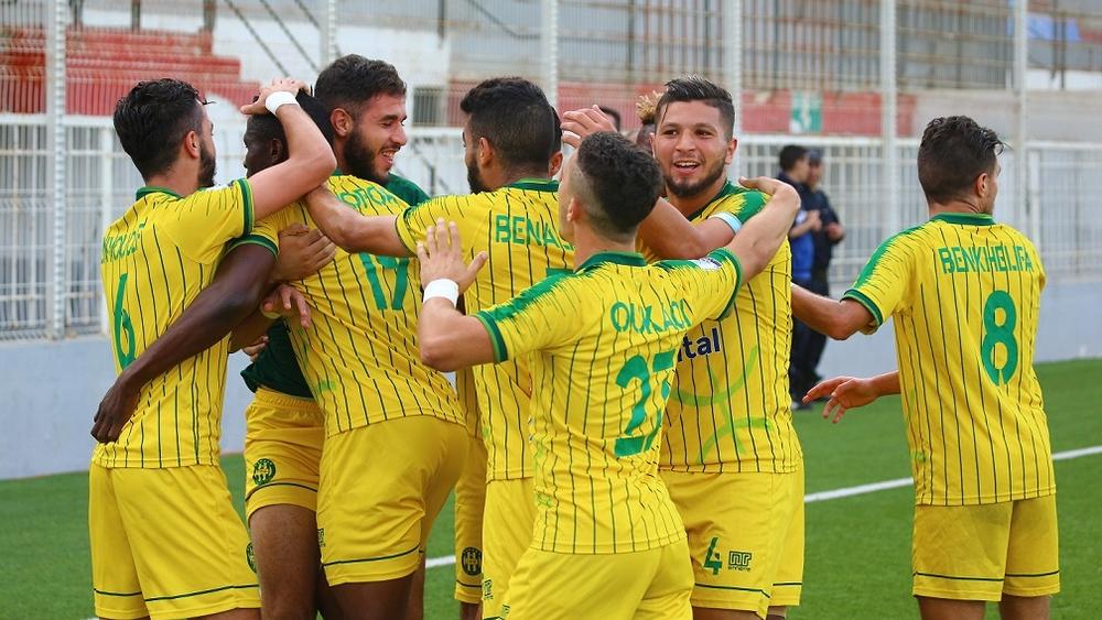 شبيبة القبائل الجزائري ينتصر على فيتا كلوب ويتصدر "مجموعة الرجاء" مؤقتا