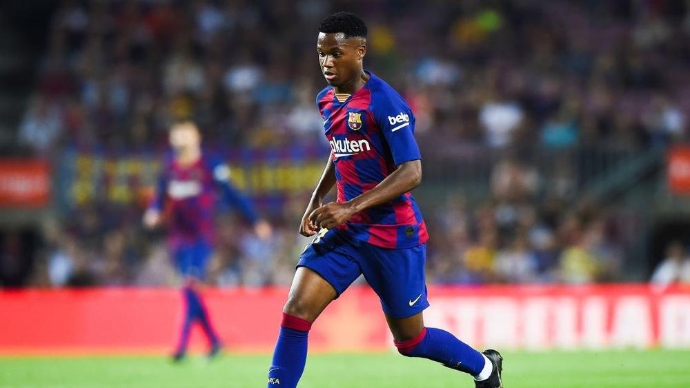 أنسو فاتي يدخل التاريخ.. أصغر لاعب في القرن الـ21 يخوض "الكلاسيكو"