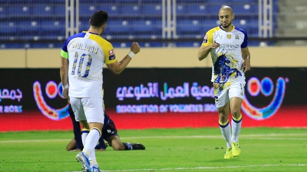 أمرابط يسجل هدفه الثاني هذا الموسم.. والنصر ينفرد بصدارة الدوري "مؤقتا"