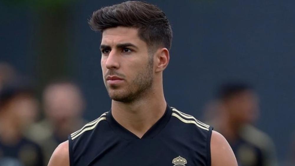 أسينسيو يعود لملامسة الكرة بعد غيابٍ دام 5 أشهر