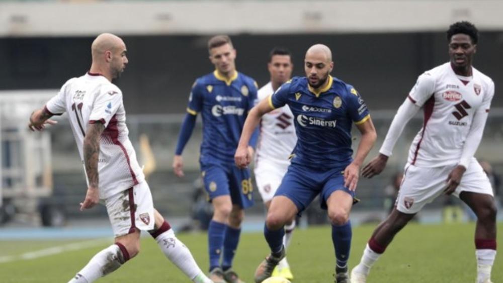 سفيان أمرابط: "فخور بإثارة اهتمام أندية كبرى .. ووكيل أعمالي يتكفَّل بإدارة المُحادثات"