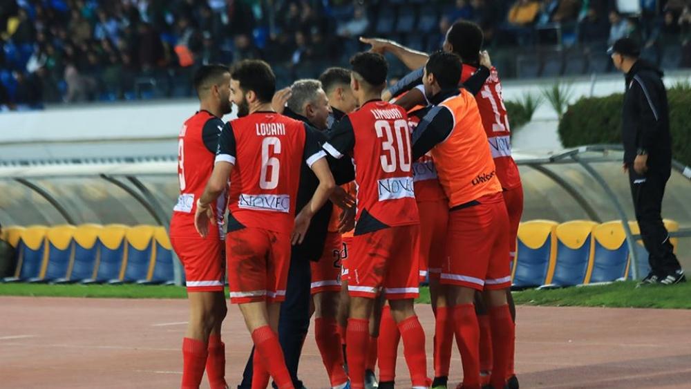 الفتح الرياضي ينتصر بهدف دون رد على حسنية أكادير..ويعمق جراح الفريق السوسي