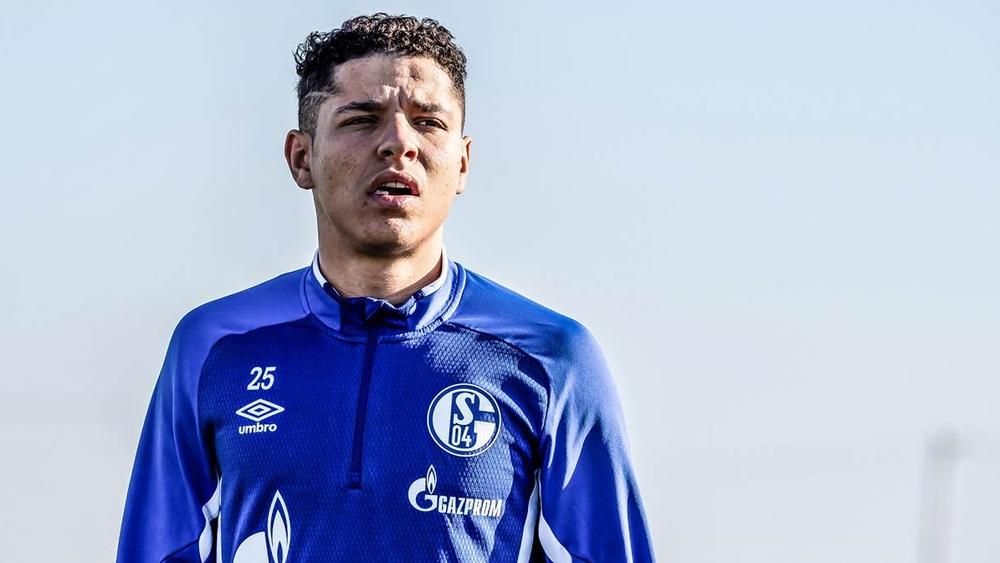 حارث: "قضيت 6 أشهر في باريس سان جيرمان .. وكُنت أخرج ليلاً في نانت طيلة الأسبوع"