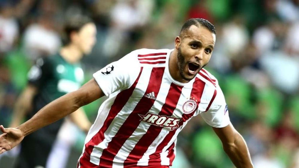 يوسف العربي يستمر في هز الشباك ويبتعد في صدارة هدافي "الدوري اليوناني"