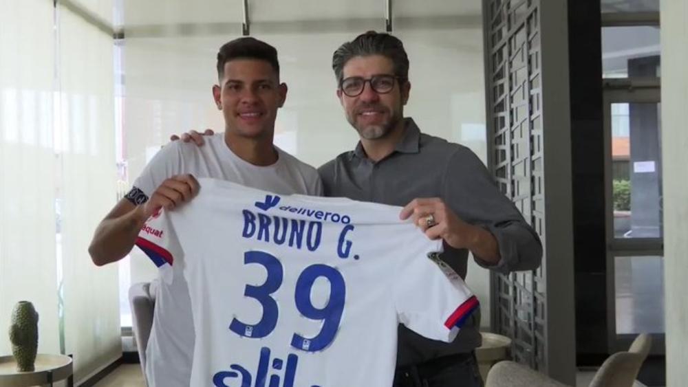 أوليمبيك ليون يتعاقد مع البرازيلي جيمارياس