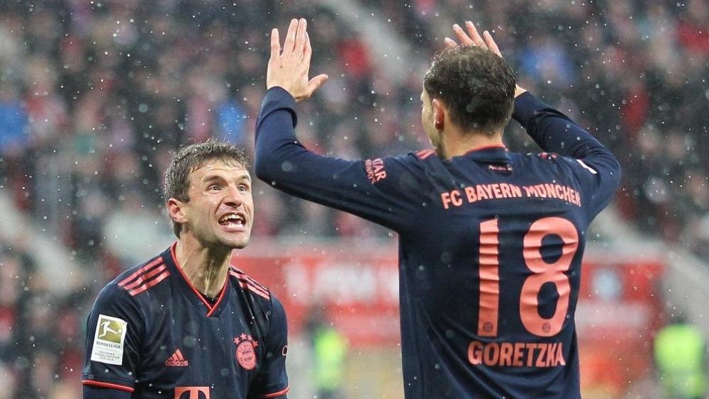 بايرن ميونيخ يفوز على ماينتس وينتزع الصدارة مستغلا تعثر لايبزبغ