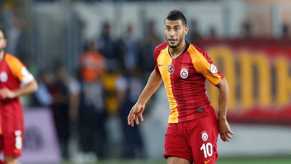 مدرب غلطة سراي يُعارض رحيل بلهندة لروبين كازان الروسي .. وأنصار النادي التركي يُطالبون بالتَّخلي عنه