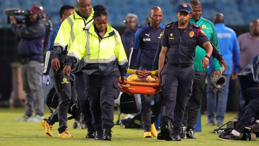 سان داونز يعلن إصابة نجمه "مورينا" بكسر وتمزق في أربطة كاحله الأيمن