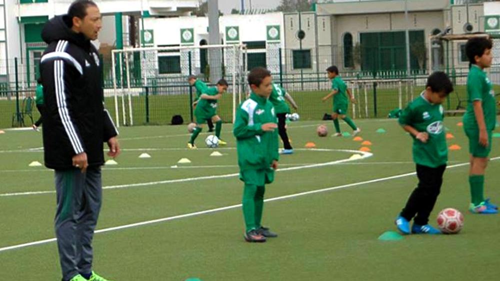 الرجاء الرياضي يوقف أنشطة مدرسته إلى أجل غير مسمى