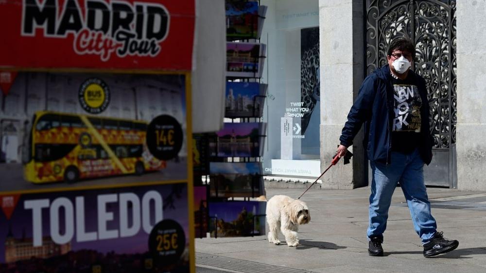إسبانيا تُصبح صاحبة أعلى معدل إصابات بفيروس "كورونا" .. والحكومة تعلن حالة الطوارئ