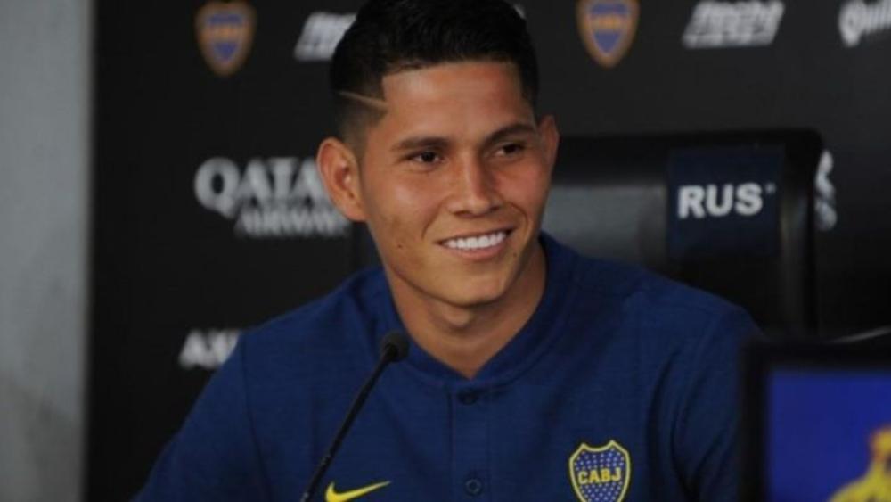 لاعب بوكا جونيورز يُثير الجدل: "هناك أناس يموتون بالجوع أو ينامون في الشارع أكثر ممّن يصابون بفيروس كورونا"