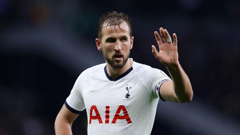 هاري كين "المتعطش للألقاب" لا يضمن "البقاء في توتنهام إلى الأبد"